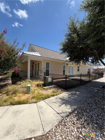 1366 Hanz Drive, New Braunfels, TX 78130