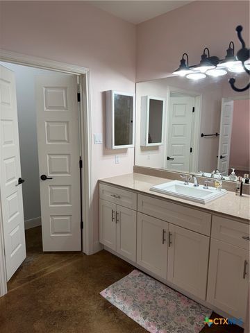 1366 Hanz Drive, New Braunfels, TX 78130