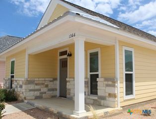 1366 Hanz Drive, New Braunfels, TX 78130