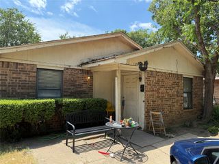 1324 NE 37th Street, Fort Worth, TX 76106