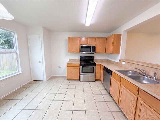 7434 Pineberry Road, Dallas, TX 75249