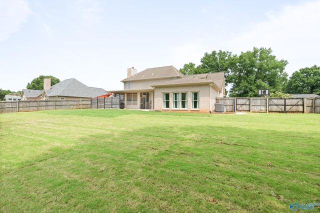 11010 Charring Court SW, Huntsville, AL 35803