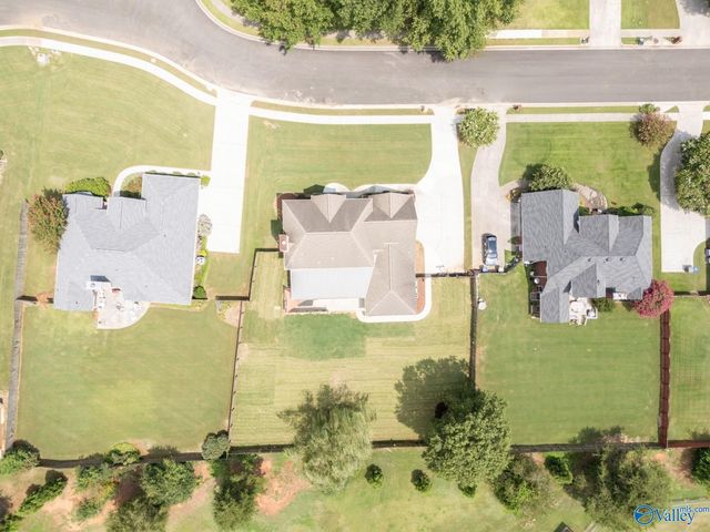 11010 Charring Court SW, Huntsville, AL 35803
