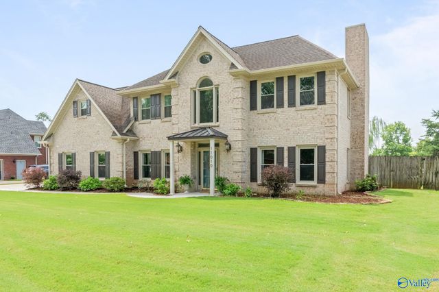 11010 Charring Court SW, Huntsville, AL 35803