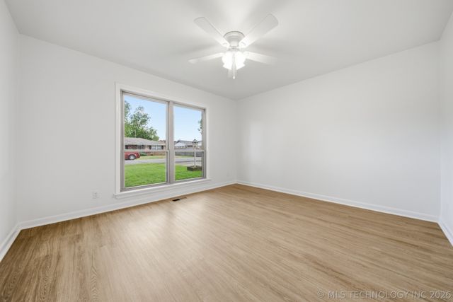 1007 W D Street, Jenks, OK 74037