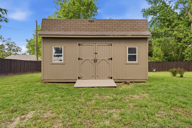 1007 W D Street, Jenks, OK 74037