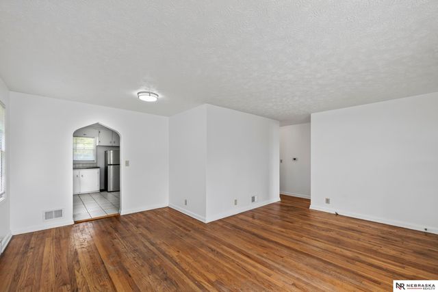 4140 N 65th Street, Omaha, NE 68104