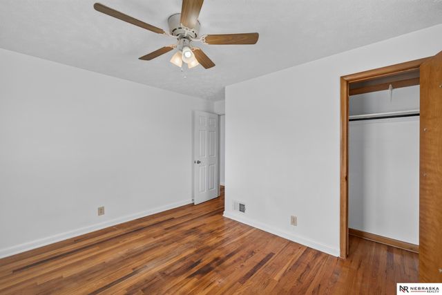4140 N 65th Street, Omaha, NE 68104