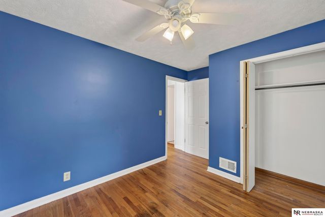 4140 N 65th Street, Omaha, NE 68104