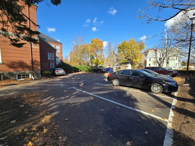 130 Beach St 208, Quincy, MA 02170