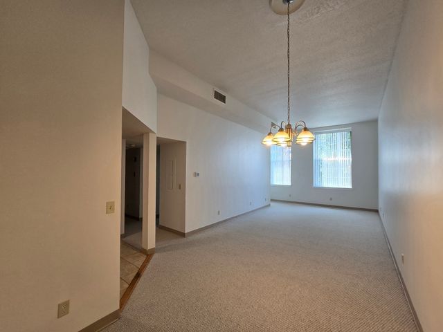 130 Beach St 208, Quincy, MA 02170