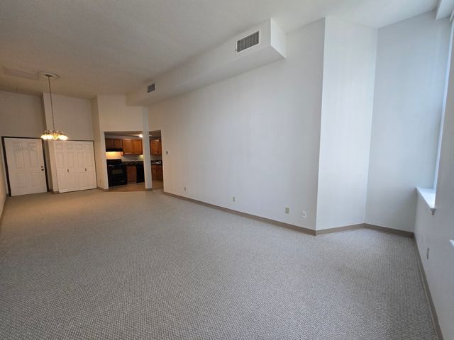 130 Beach St 208, Quincy, MA 02170