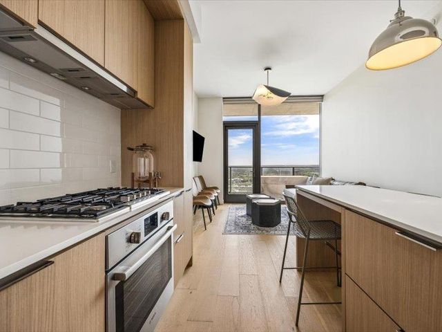 44 East Ave 1808, Austin, TX 78701