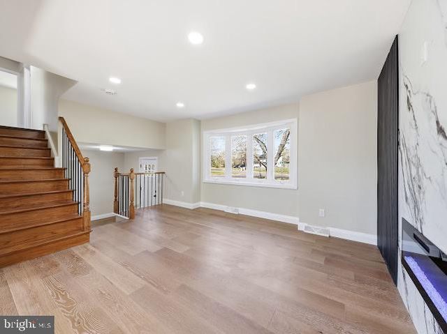 1921 MOUNTAIN DR, Vineland, NJ 08360