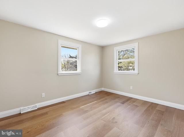 1921 MOUNTAIN DR, Vineland, NJ 08360