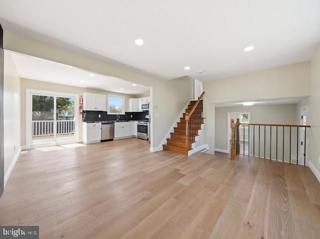 1921 MOUNTAIN DR, Vineland, NJ 08360