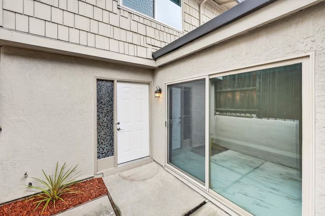 1894 Cannon Dr, Walnut Creek, CA 94597