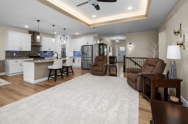 4418 Chestnut Drive 0, Bettendorf, IA 52772