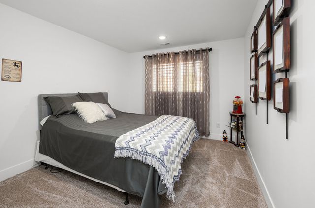 4418 Chestnut Drive 0, Bettendorf, IA 52772