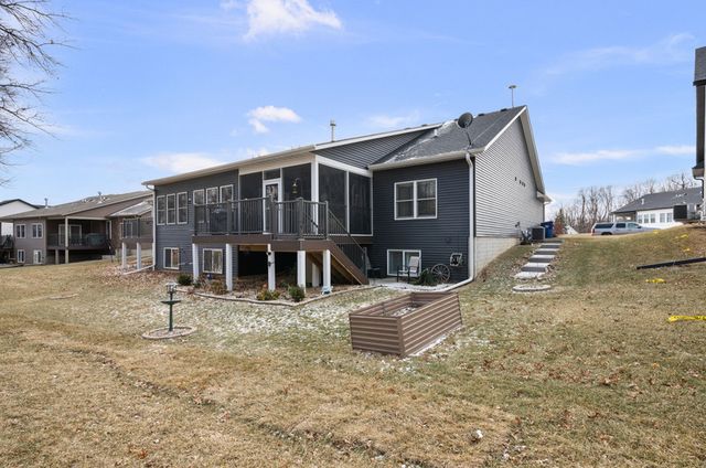 4418 Chestnut Drive 0, Bettendorf, IA 52772