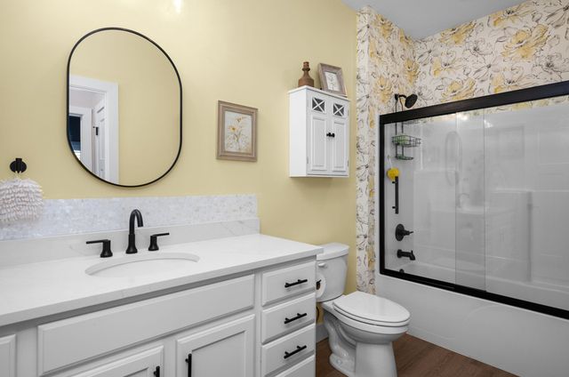 4418 Chestnut Drive 0, Bettendorf, IA 52772