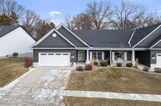 4418 Chestnut Drive 0, Bettendorf, IA 52772