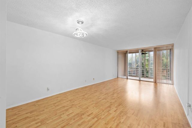 9470 Live Oak Place 204, Davie, FL 33324
