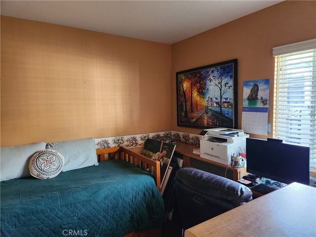 621 E Cypress, Glendora, CA 91741