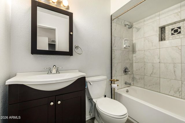 945 E LILAC Drive, Tempe, AZ 85288