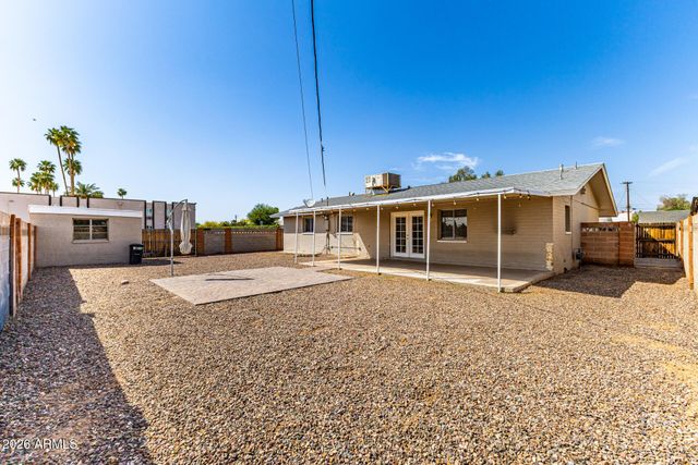 945 E LILAC Drive, Tempe, AZ 85288