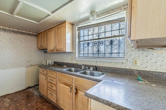 6721 Oleta Drive, Dallas, TX 75217