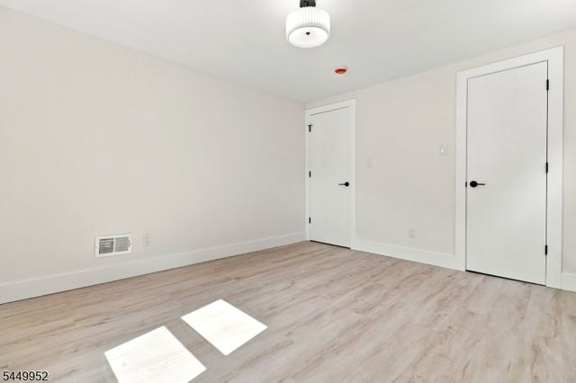 23 Buckingham Rd, West Orange Twp., NJ 07052