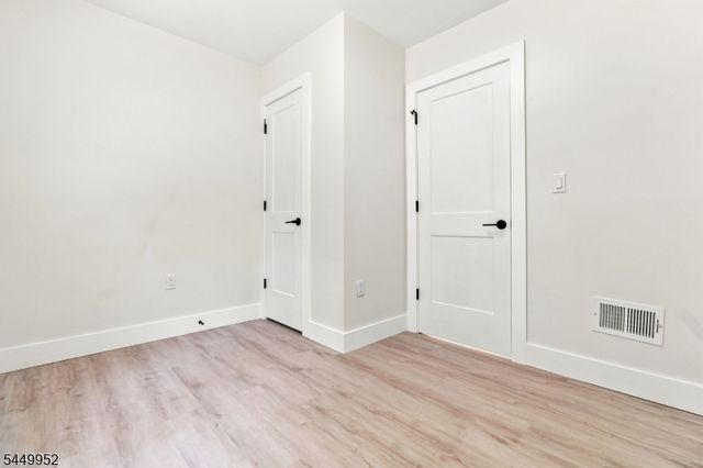 23 Buckingham Rd, West Orange Twp., NJ 07052