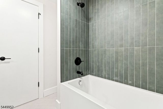 23 Buckingham Rd, West Orange Twp., NJ 07052