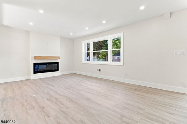 23 Buckingham Rd, West Orange Twp., NJ 07052