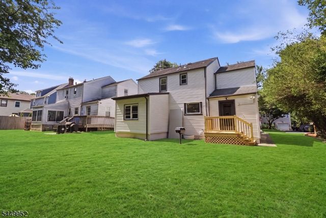 23 Buckingham Rd, West Orange Twp., NJ 07052
