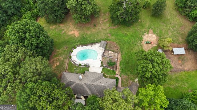 400 Simpson Road NE, White, GA 30184