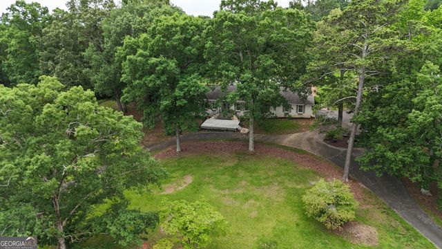 400 Simpson Road NE, White, GA 30184