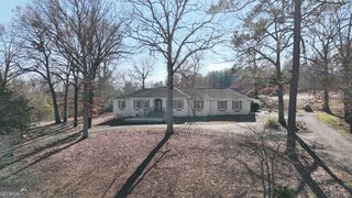 400 Simpson Road NE, White, GA 30184