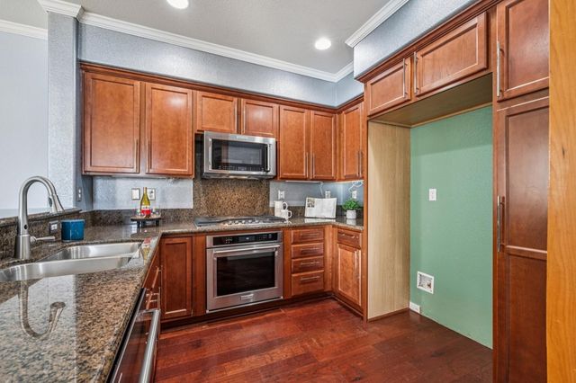 3401 Jetty Dr, Richmond, CA 94804