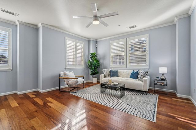 3401 Jetty Dr, Richmond, CA 94804