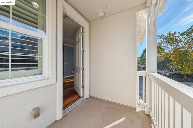 3401 Jetty Dr, Richmond, CA 94804