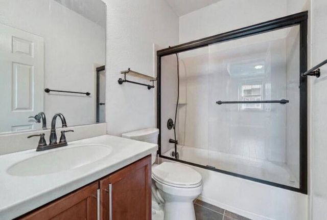 3401 Jetty Dr, Richmond, CA 94804