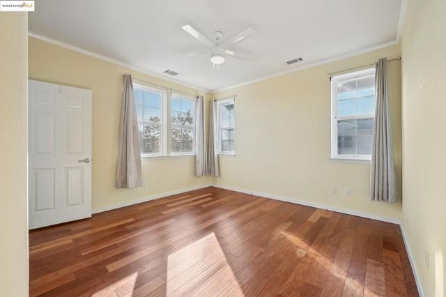 3401 Jetty Dr, Richmond, CA 94804