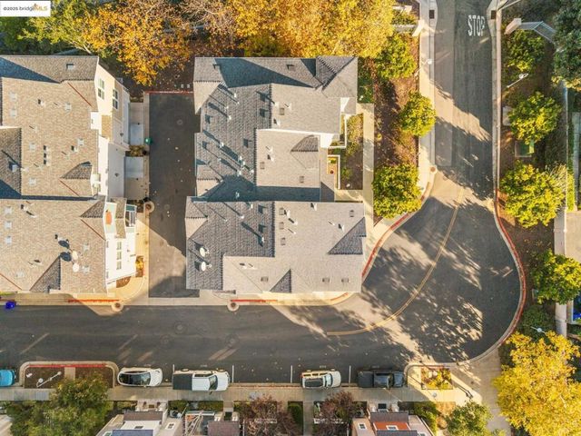 3401 Jetty Dr, Richmond, CA 94804