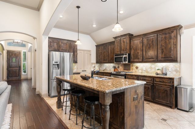 421 Hampshire Drive, Prosper, TX 75078