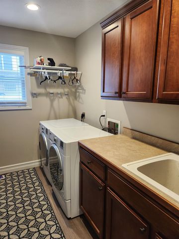 4587 Eastwood Drive, Auburn, MI 48611