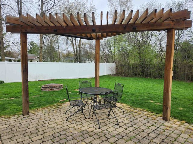 4587 Eastwood Drive, Auburn, MI 48611