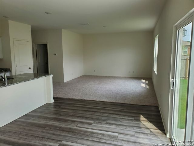 6004 River Meadow, Converse, TX 78109