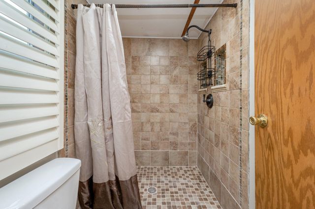 284 E Michaelangelo Road, Defuniak Springs, FL 32433